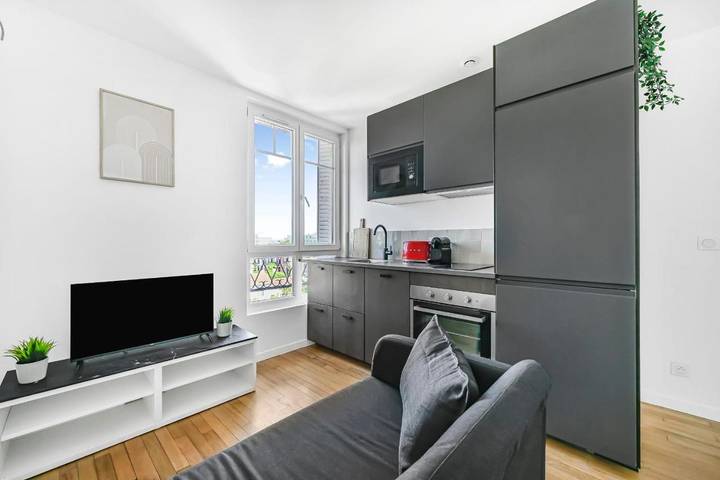 d&eacute;couvrez cet appartement moderne &agrave; nanterre, offrant confort, design contemporain et proximit&eacute; des transports et commodit&eacute;s. id&eacute;al pour une vie urbaine agr&eacute;able au c&oelig;ur des hauts-de-seine.
