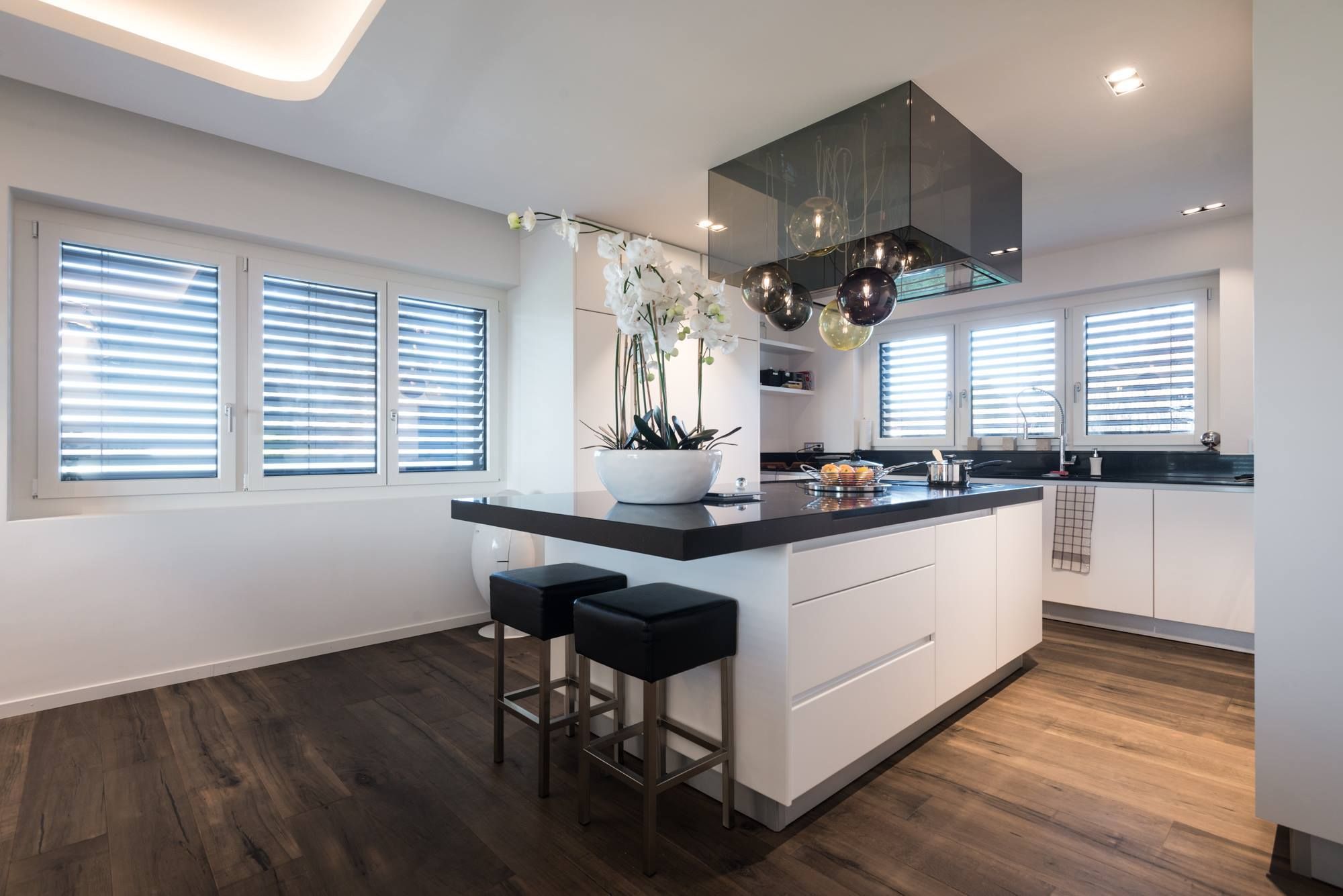 faites appel &agrave; un artisan sp&eacute;cialis&eacute; en r&eacute;novation &agrave; montrouge pour tous vos travaux : am&eacute;nagement int&eacute;rieur, r&eacute;novation de maison ou d'appartement. qualit&eacute;, expertise et devis gratuit.