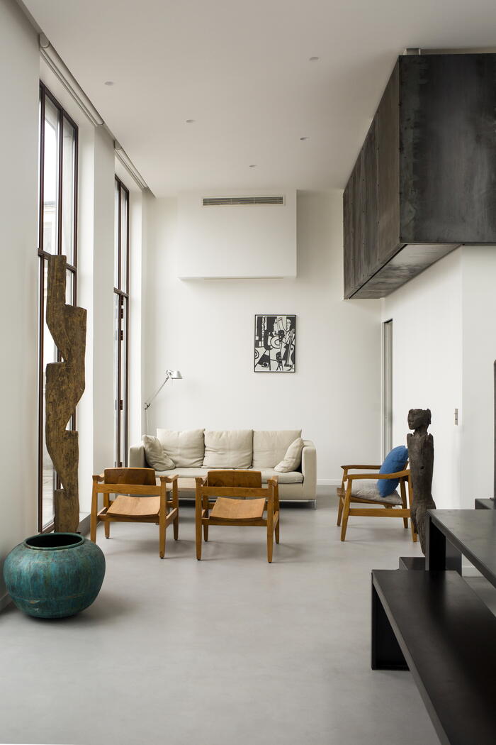 d&eacute;couvrez comment sublimer votre maison avec le b&eacute;ton cir&eacute; int&eacute;rieur : conseils, inspirations d&eacute;co et avantages pour un int&eacute;rieur moderne, &eacute;l&eacute;gant et facile d'entretien.