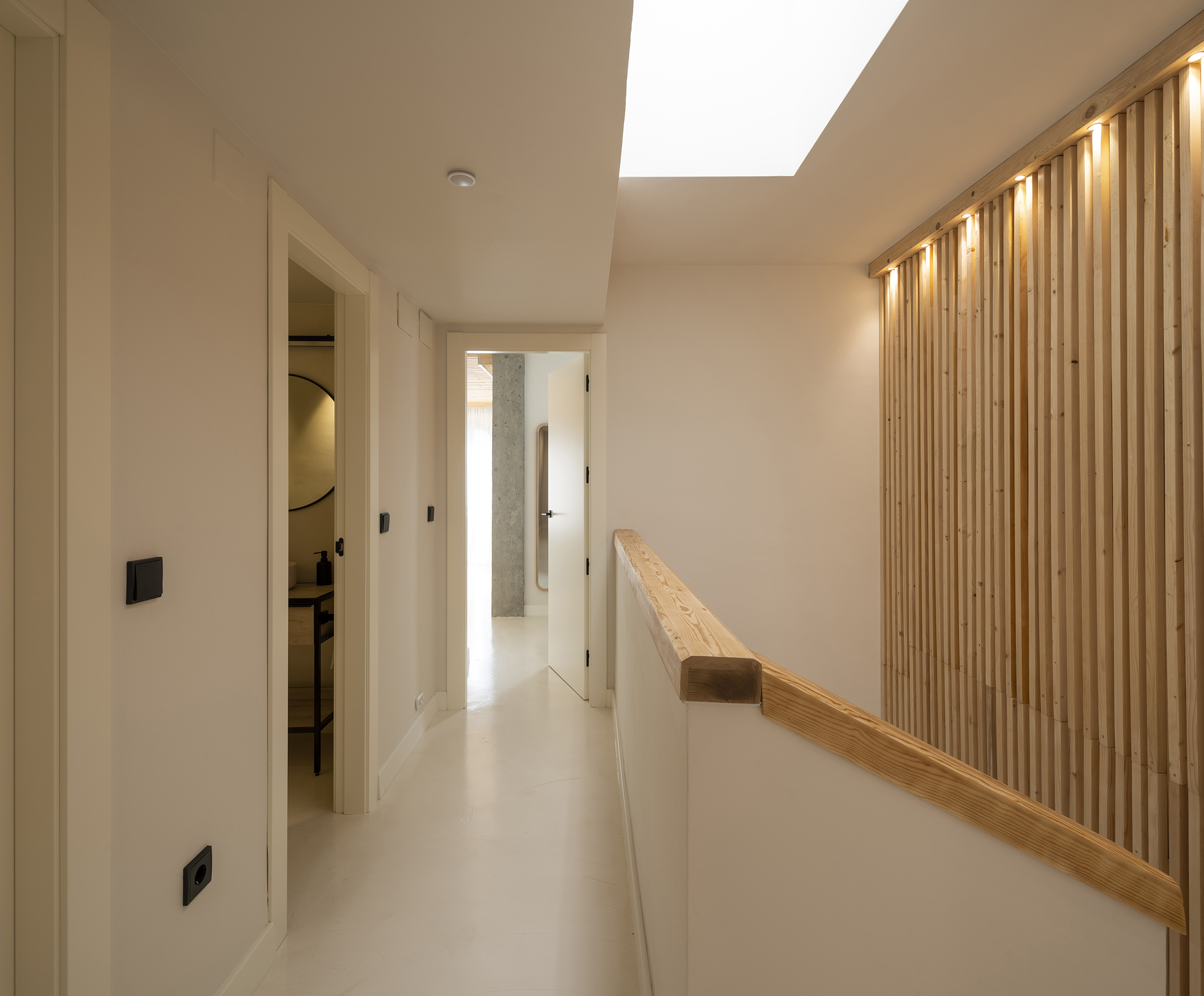 découvrez le coût du béton ciré à boulogne-billancourt : prix au m2, facteurs influençant le tarif, conseils pour votre projet et estimations personnalisées pour des sols ou murs tendance.