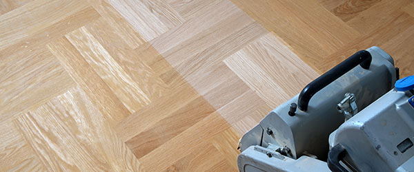 découvrez le coût au m² pour la pose de parquet : prix, facteurs d'évolution et conseils pour estimer votre budget avec précision.