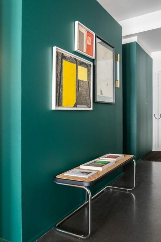 d&eacute;couvrez le co&ucirc;t de la peinture au m&sup2; : tarifs moyens, facteurs influen&ccedil;ant le prix, conseils pour estimer votre budget et r&eacute;ussir vos travaux de peinture en toute s&eacute;r&eacute;nit&eacute;.