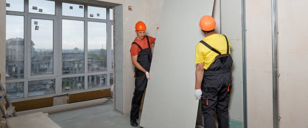 découvrez le prix au m² des plaques de plâtre pour vos travaux d’aménagement : estimations, conseils et facteurs influençant le coût.