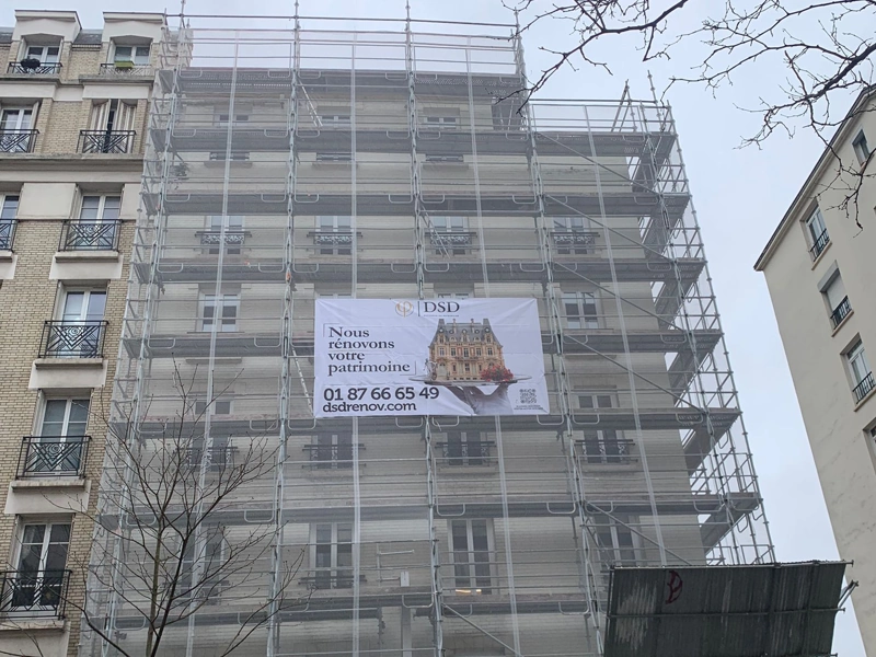 d&eacute;couvrez tout ce qu'il faut savoir sur le co&ucirc;t d&rsquo;un ravalement de fa&ccedil;ade : prix moyens, facteurs de variation et conseils pour optimiser votre budget.