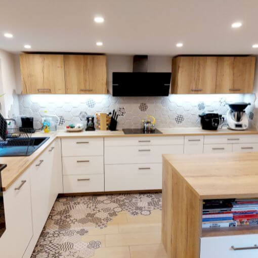 d&eacute;couvrez le co&ucirc;t moyen de la r&eacute;novation d'une cuisine &agrave; paris en 2025. conseils, tarifs, et astuces pour estimer votre budget et r&eacute;ussir vos travaux de cuisine dans la capitale.