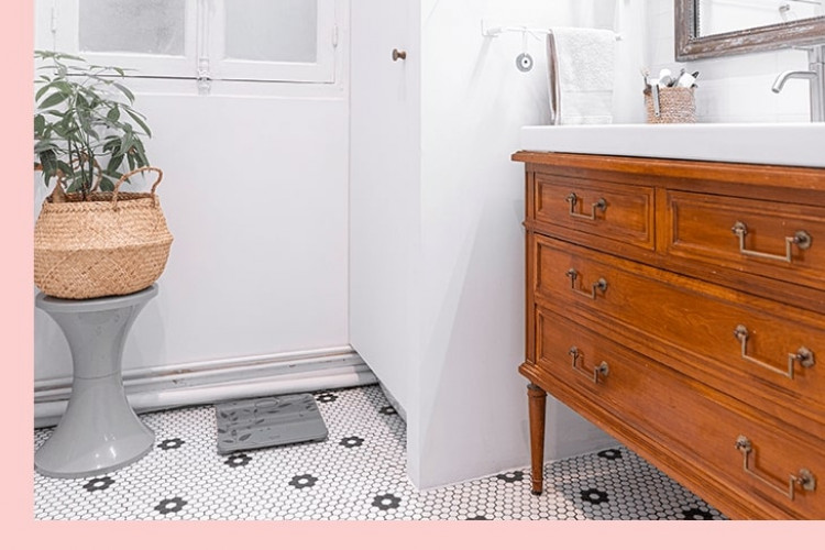 d&eacute;couvrez comment estimer le co&ucirc;t de r&eacute;novation d'une salle de bain. conseils, budget moyen, facteurs de prix et astuces pour r&eacute;ussir vos travaux sans surprises !