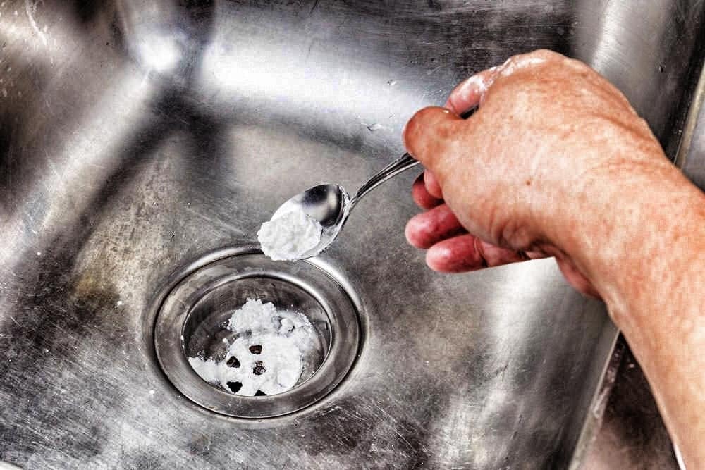 service rapide et efficace de d&eacute;bouchage de canalisation pour &eacute;liminer tout type de bouchons. intervention 24h/24 et devis gratuit. retrouvez des canalisations propres et sans mauvaises odeurs !