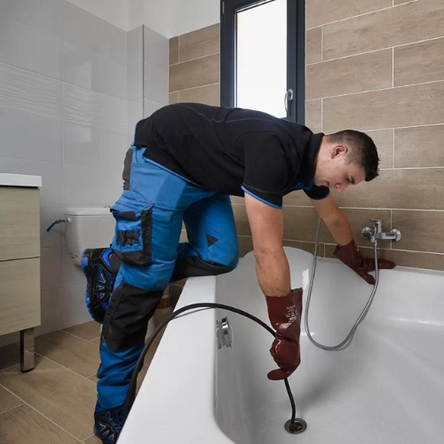 service professionnel de débouchage de canalisation : intervention rapide, efficace et sans dégâts pour éliminer toutes les obstructions dans vos tuyaux. devis gratuit et conseils personnalisés.