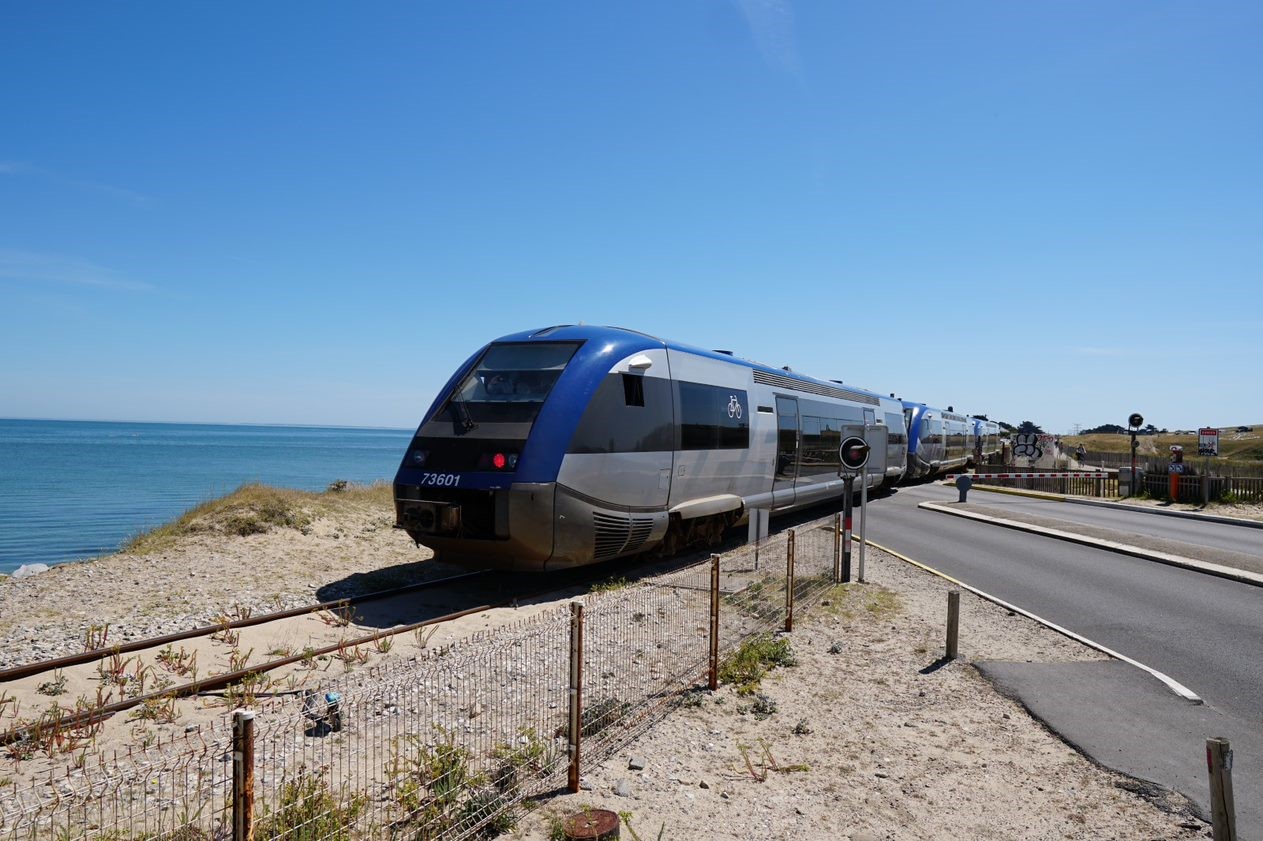 découvrez le défi des chantiers massy-valenton : enjeux, avancées et solutions pour ce projet emblématique d'infrastructures reliant massy à valenton. suivez l'évolution des travaux et les impacts sur la région.