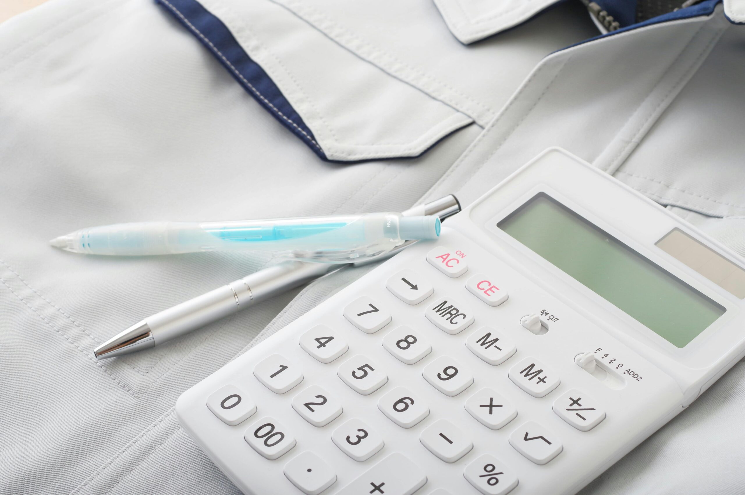 obtenez rapidement un devis personnalisé pour vos travaux de rénovation à clichy. comparez les offres et trouvez les meilleurs professionnels pour rénover votre appartement ou maison.