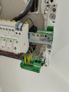 faites appel &agrave; un &eacute;lectricien &agrave; garches pour une installation s&ucirc;re et conforme aux normes. profitez d'un service professionnel, rapide et fiable pour tous vos besoins en &eacute;lectricit&eacute;.