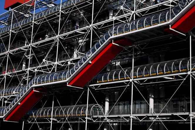 service d’entretien post-rénovation à paris 75010 : nettoyage complet des appartements et locaux après travaux pour un espace propre, sain et prêt à vivre. devis rapide et intervention professionnelle.