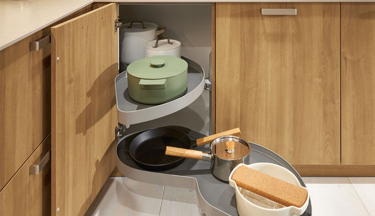 découvrez nos conseils en ergonomie de cuisine à garches pour aménager un espace fonctionnel, confortable et adapté à vos besoins. optimisez chaque recoin et facilitez votre quotidien avec des solutions sur-mesure.