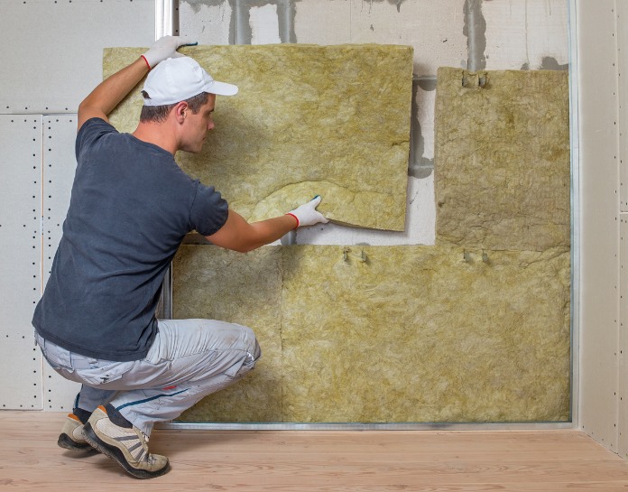 découvrez les avantages de l'isolation avec la laine minérale : performance thermique, confort acoustique et durabilité pour votre maison. optimisez votre consommation d'énergie avec ce matériau isolant efficace.