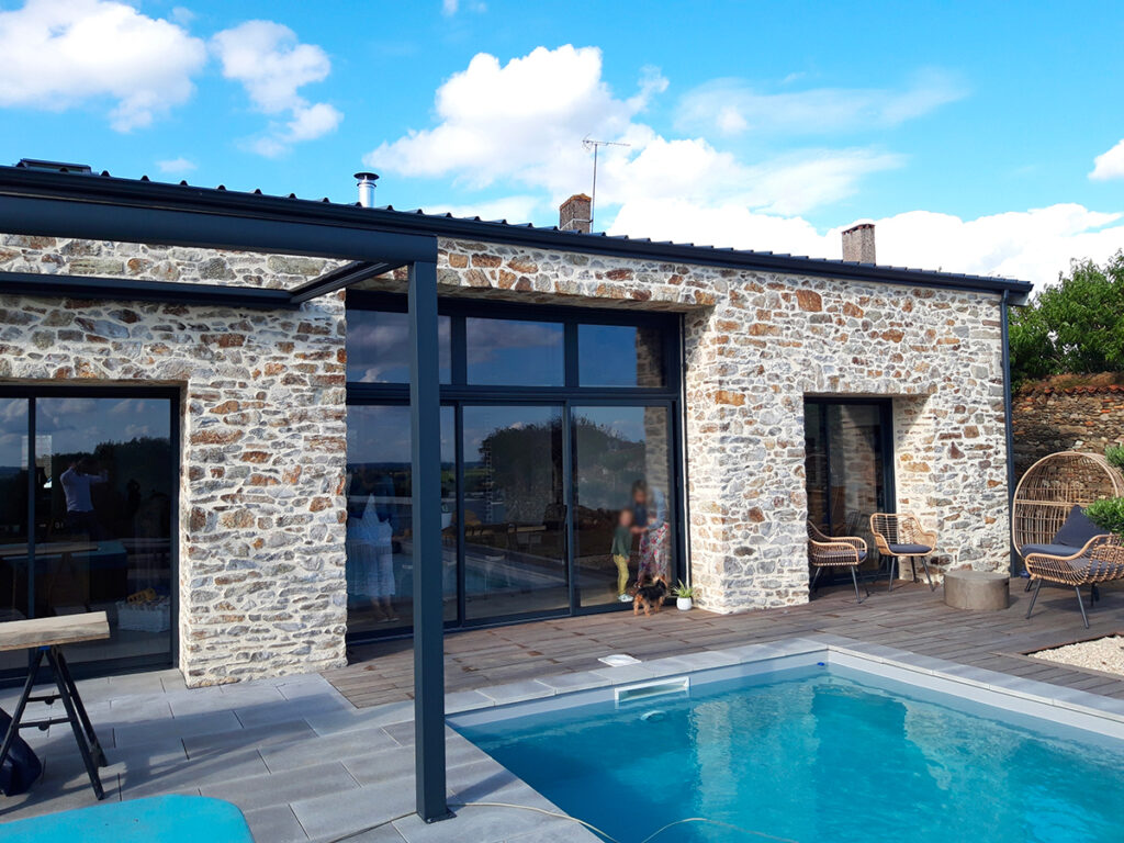 d&eacute;couvrez mb r&eacute;novation, votre sp&eacute;cialiste en travaux de r&eacute;novation pour maisons et appartements. profitez d'un accompagnement sur-mesure et de solutions adapt&eacute;es &agrave; tous vos projets, pour un habitat modernis&eacute; et confortable.