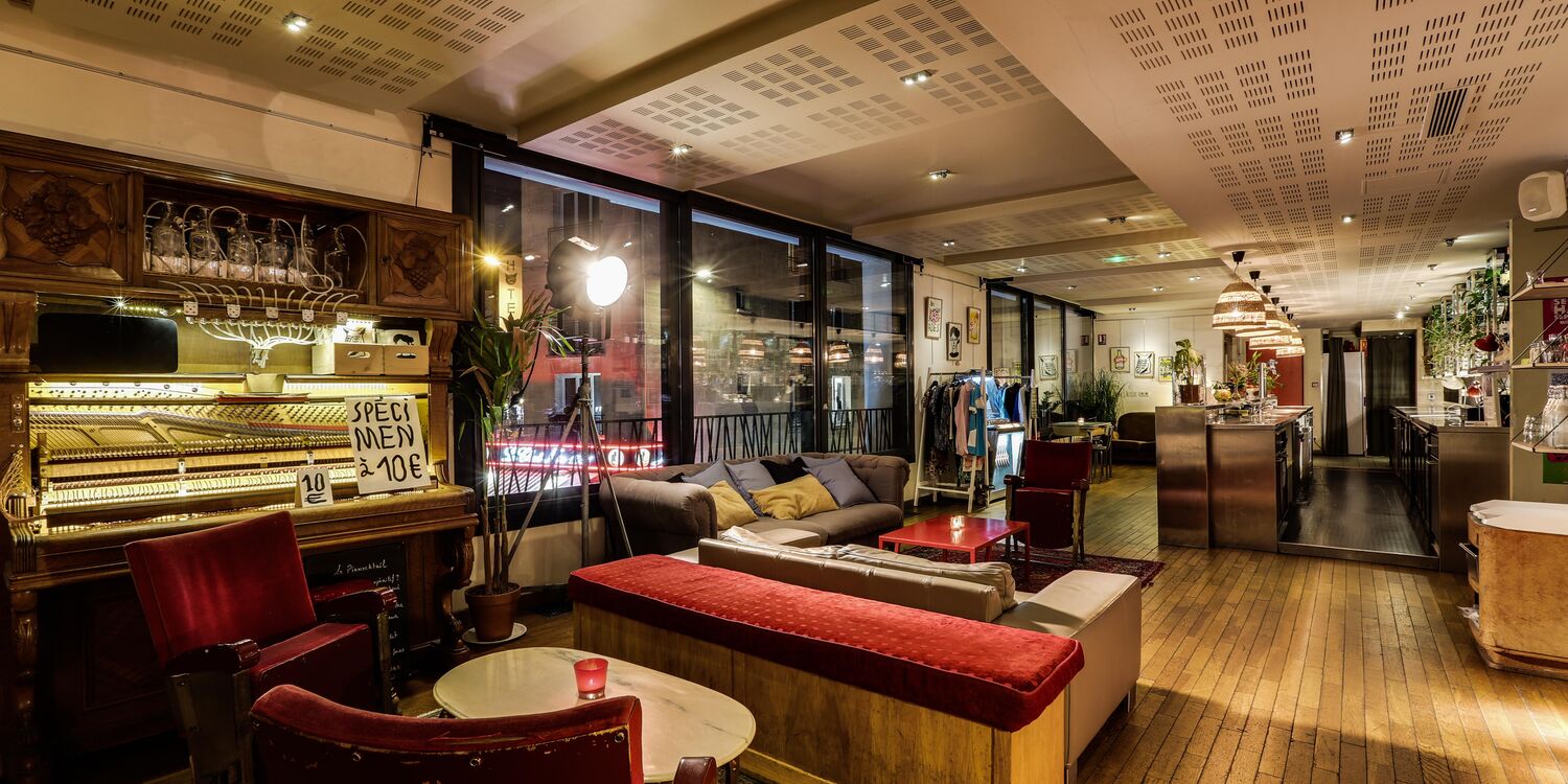 d&eacute;couvrez les r&egrave;gles essentielles &agrave; conna&icirc;tre pour am&eacute;nager ou construire une mezzanine &agrave; paris 8. conseils pratiques, normes &agrave; respecter et d&eacute;marches administratives expliqu&eacute;s pour votre projet immobilier dans le 8&egrave;me arrondissement.