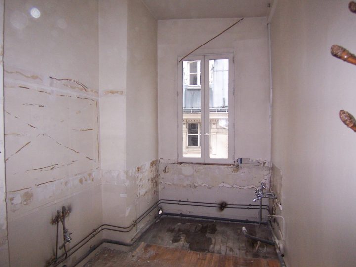 d&eacute;couvrez nos conseils et inspirations pour moderniser un appartement du 18e si&egrave;cle tout en pr&eacute;servant son charme ancien. transformez votre espace avec des id&eacute;es d&eacute;co et des astuces pratiques.