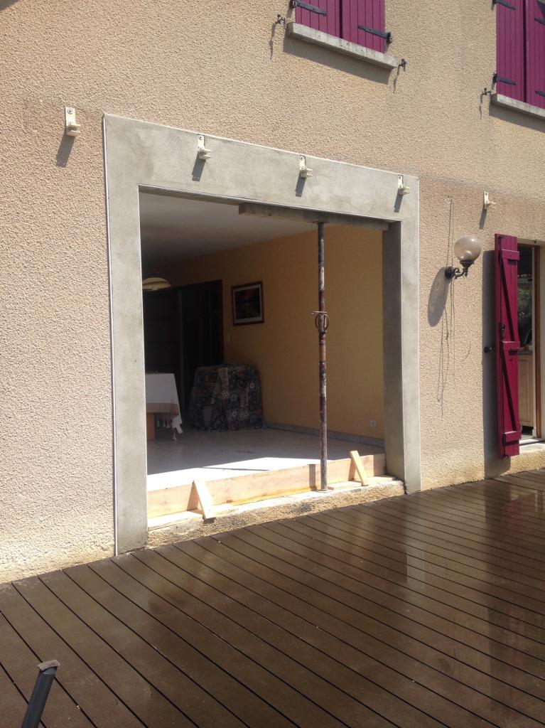 découvrez tout ce qu'il faut savoir sur l'ouverture d'un mur porteur : démarches, précautions, techniques et conseils pour concrétiser votre projet en toute sécurité.