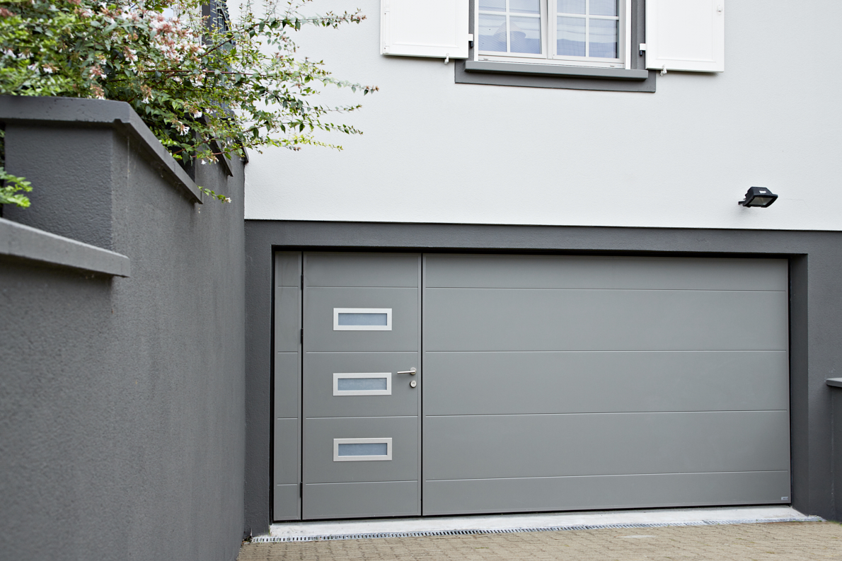 d&eacute;couvrez notre s&eacute;lection de portes s&eacute;curis&eacute;es alliant robustesse, design et haute protection pour garantir la s&eacute;curit&eacute; de votre habitation ou de vos locaux professionnels.