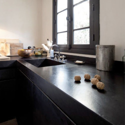 d&eacute;couvrez les prix du b&eacute;ton cir&eacute; dans le 15&egrave;me arrondissement en 2025 : estimation des co&ucirc;ts au m&sup2;, conseils pour bien choisir votre artisan et optimiser votre budget travaux.