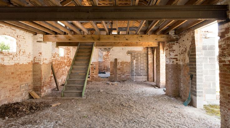 découvrez nos conseils et inspirations pour réussir vos projets de rénovation : idées, guides pratiques, astuces et solutions pour transformer votre intérieur ou rénover votre maison avec succès.