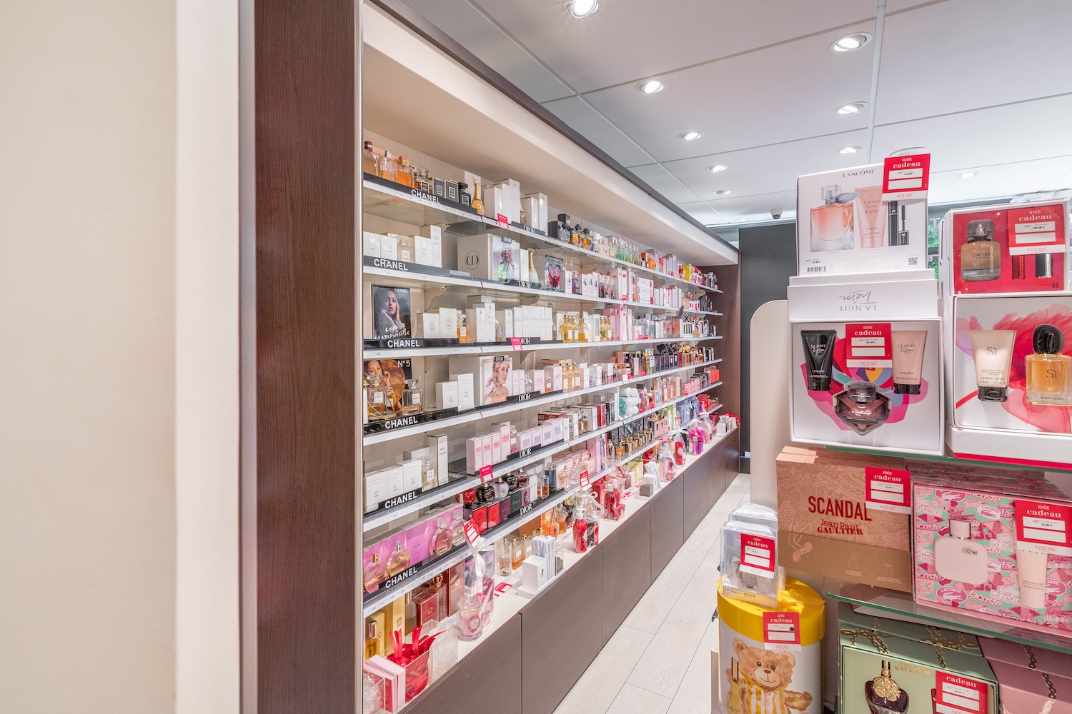 b&eacute;n&eacute;ficiez d'une protection continue &agrave; la garenne-colombes : solutions de s&eacute;curit&eacute; adapt&eacute;es, surveillance 24/7 et interventions rapides pour assurer votre tranquillit&eacute; au quotidien.