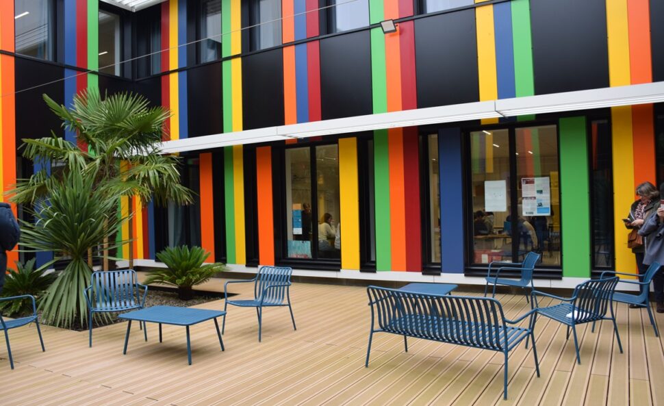 découvrez comment mener à bien une réhabilitation réussie grâce à nos conseils, exemples inspirants et solutions adaptées à chaque projet, pour transformer vos espaces avec succès.