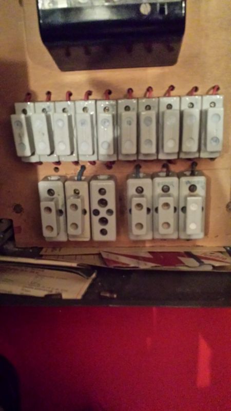 besoin d’un remplacement de tableau électrique à paris 75010 ? faites confiance à nos électriciens qualifiés pour une intervention rapide, sécurisée et conforme aux normes. demandez votre devis gratuit !