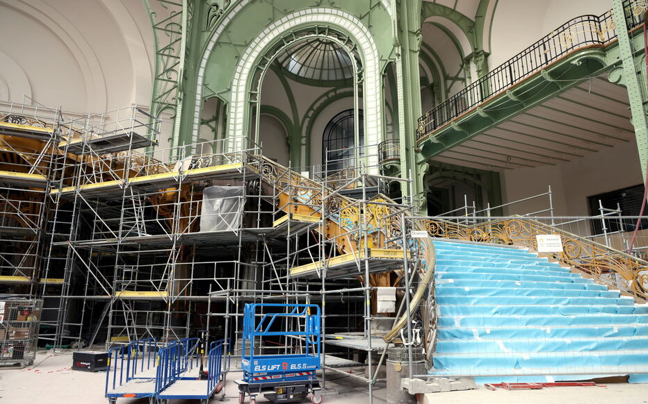 découvrez nos services de rénovation à paris : rénovation d'appartements, maisons et locaux professionnels. qualité, expertise et accompagnement sur-mesure pour tous vos projets.