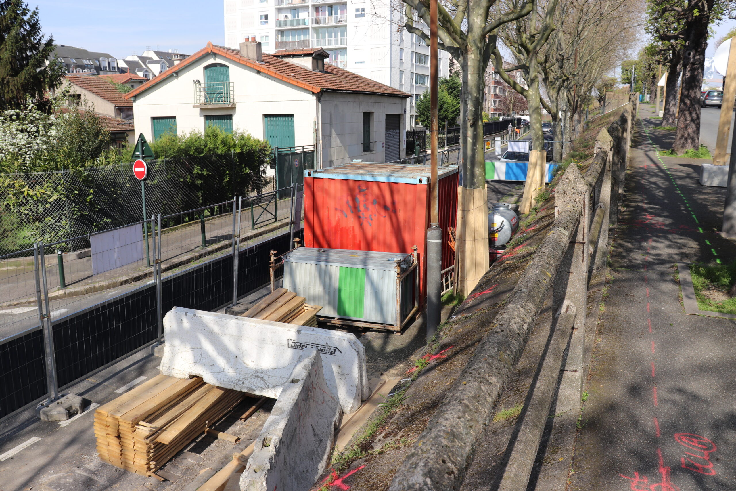 confiez vos travaux de rénovation à alfortville à des experts qualifiés. rénovation intérieure et extérieure, conseils personnalisés, devis gratuit. transformez votre habitat selon vos envies !