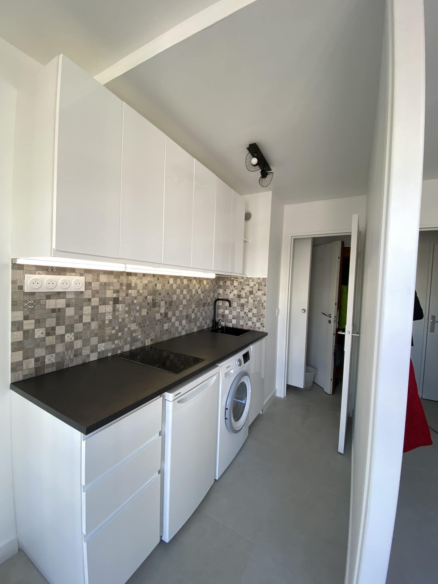 découvrez nos services de rénovation d'appartement dans le 16e arrondissement de paris en 2025. profitez d’un accompagnement sur-mesure, de prestations de qualité et d’idées innovantes pour sublimer votre intérieur.