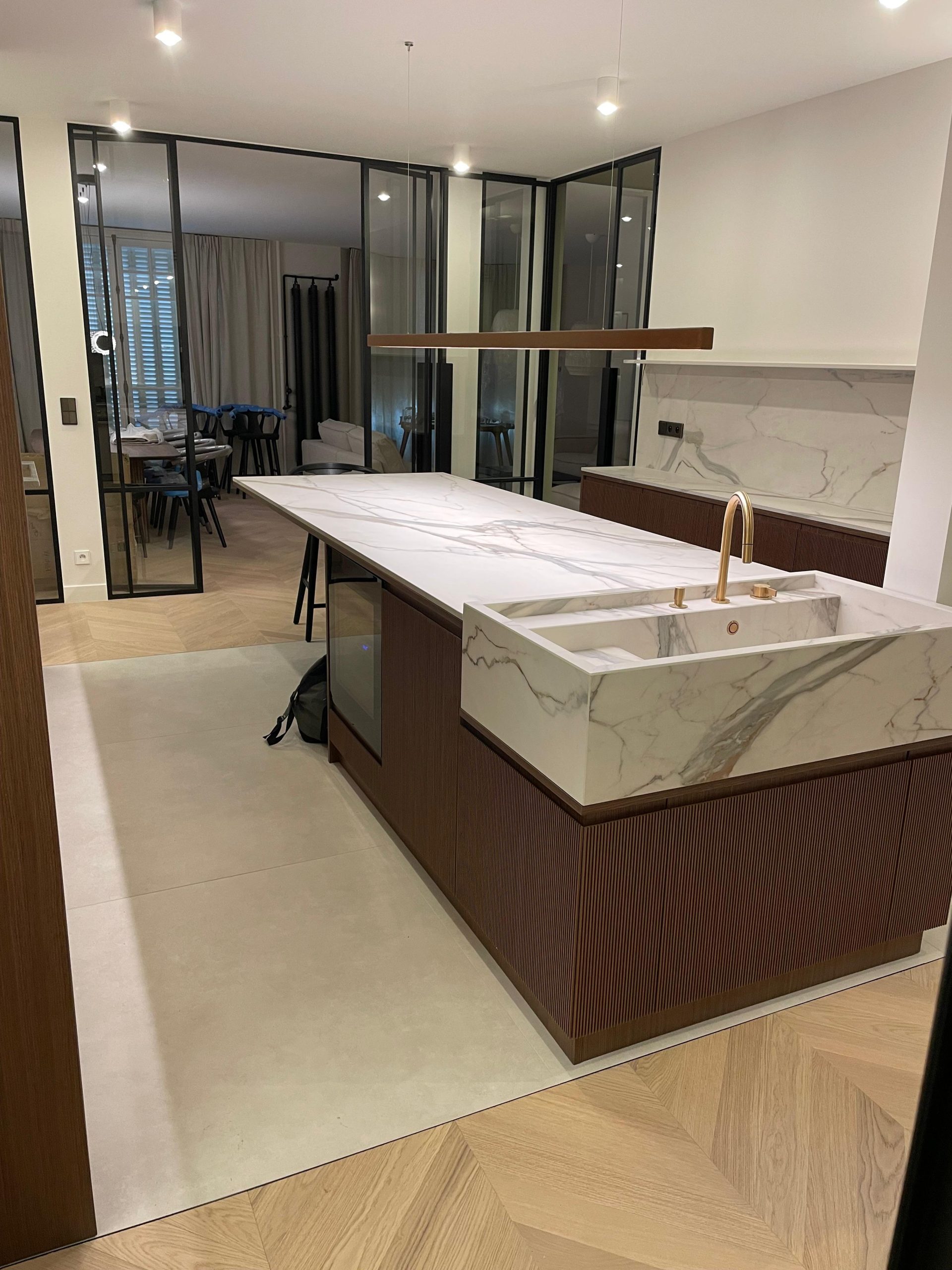 confiez la rénovation de votre appartement à paris 75007 en 2025 à des experts qualifiés. bénéficiez de conseils personnalisés, de travaux de qualité et d’un suivi sur-mesure pour sublimer votre intérieur.