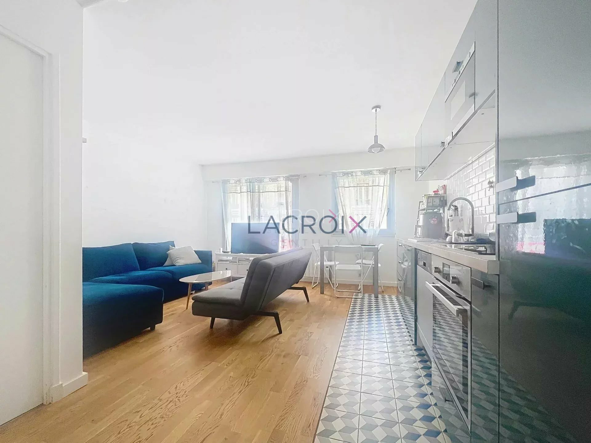 découvrez nos services de rénovation d'appartements à montrouge : conseils personnalisés, travaux de qualité et accompagnement de a à z pour transformer votre intérieur selon vos envies.