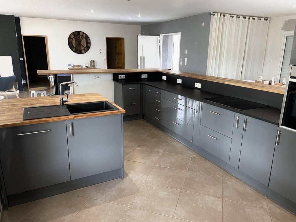 confiez la r&eacute;novation de votre cuisine &agrave; chaville &agrave; des experts. modernisation, am&eacute;nagement sur mesure et conseils personnalis&eacute;s pour transformer votre espace culinaire selon vos envies.