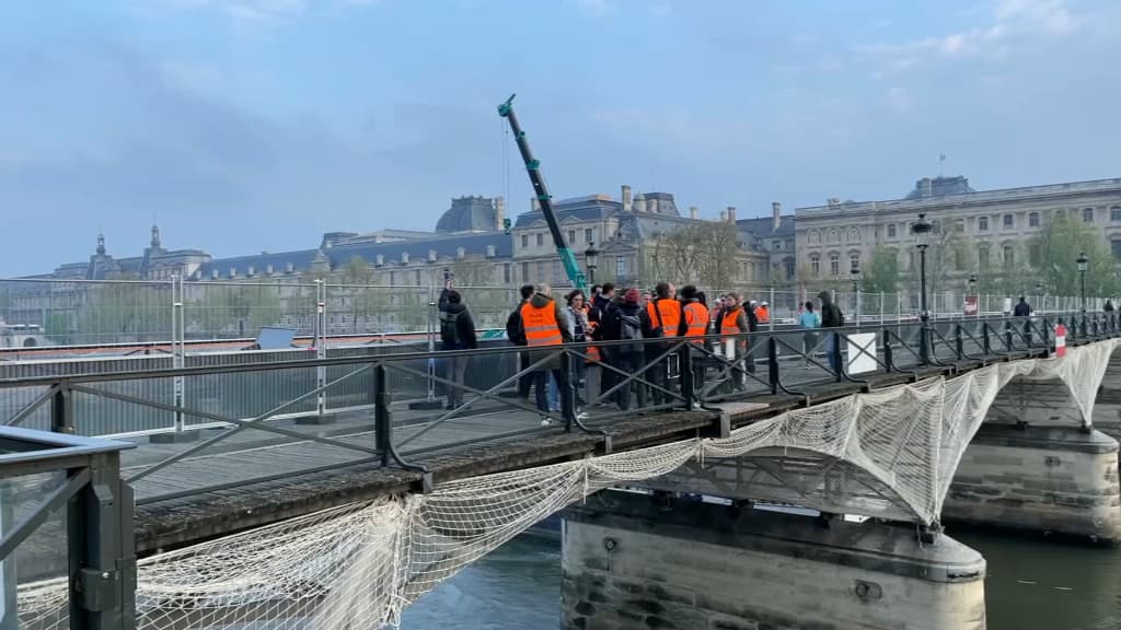 découvrez les étapes clés de la rénovation du pont des arts à paris : travaux, enjeux patrimoniaux et préservation de ce célèbre monument emblématique de la capitale.