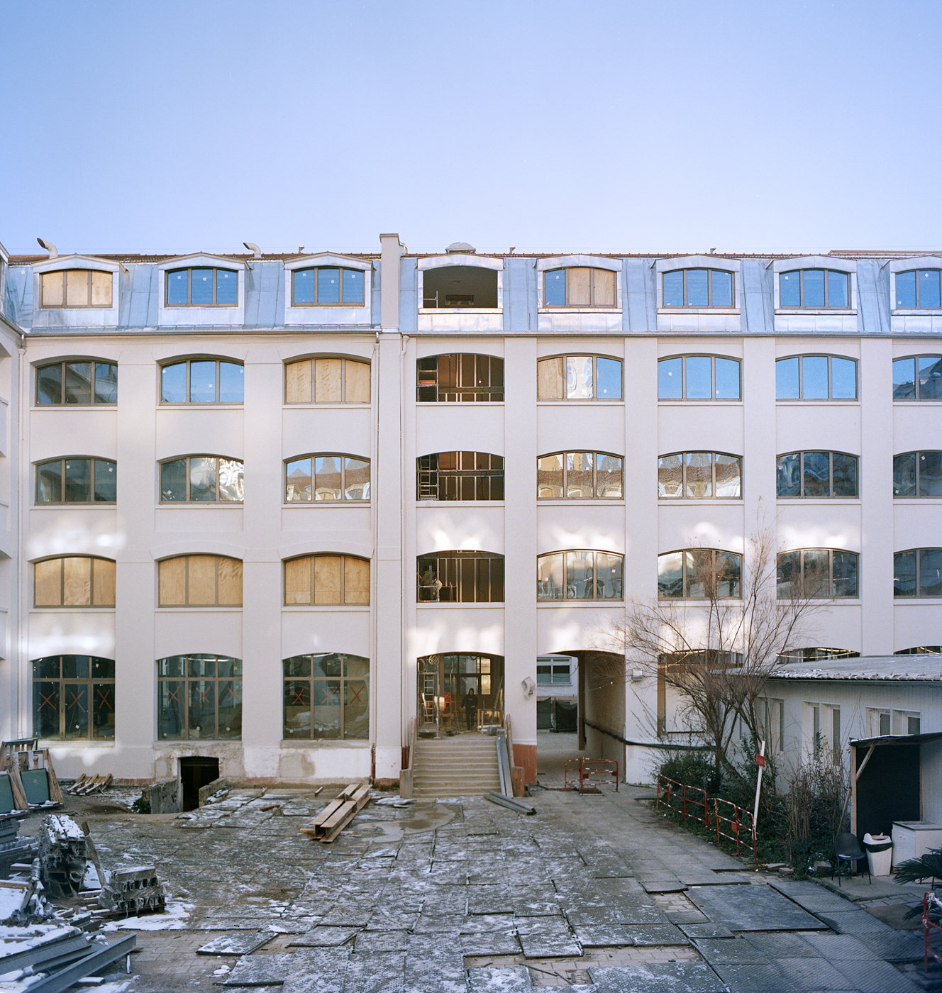 optez pour une r&eacute;novation &eacute;cologique &agrave; paris 19 ! profitez de solutions durables et innovantes pour am&eacute;liorer le confort, l'isolation et les performances &eacute;nerg&eacute;tiques de votre logement tout en respectant l&rsquo;environnement.