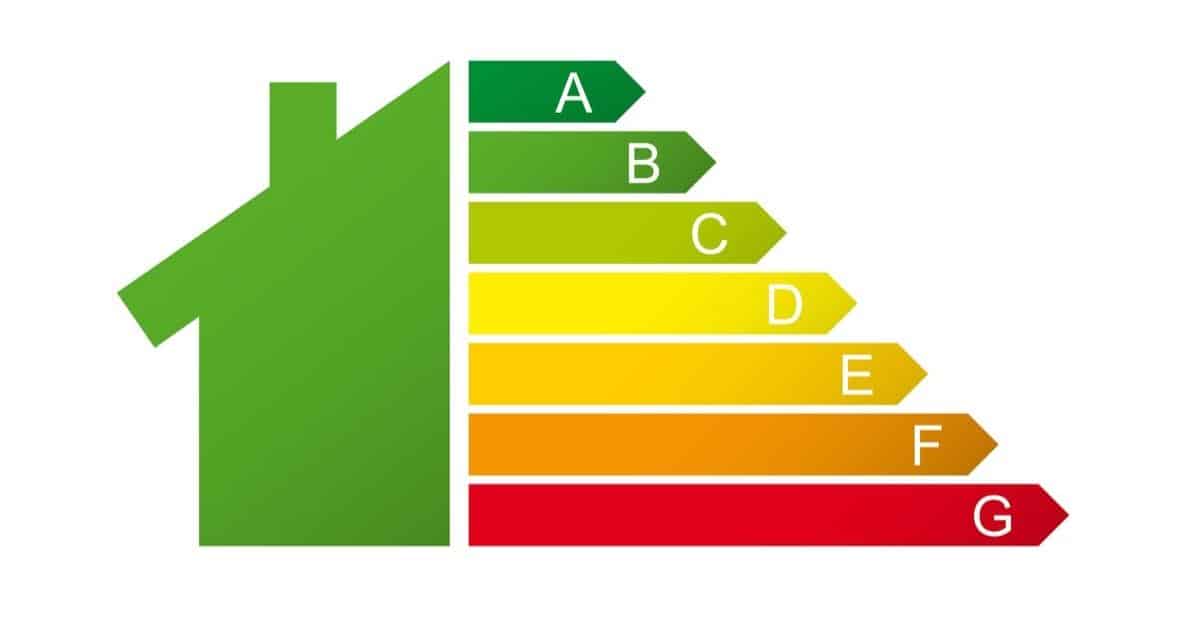 découvrez comment améliorer la performance énergétique de votre logement grâce à la rénovation énergétique : conseils, astuces et solutions pour réduire vos dépenses et gagner en confort.