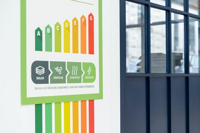 d&eacute;couvrez comment la r&eacute;novation &eacute;nerg&eacute;tique permet d'am&eacute;liorer le confort de votre logement, de r&eacute;duire vos factures et de valoriser votre bien tout en agissant en faveur de l'environnement.