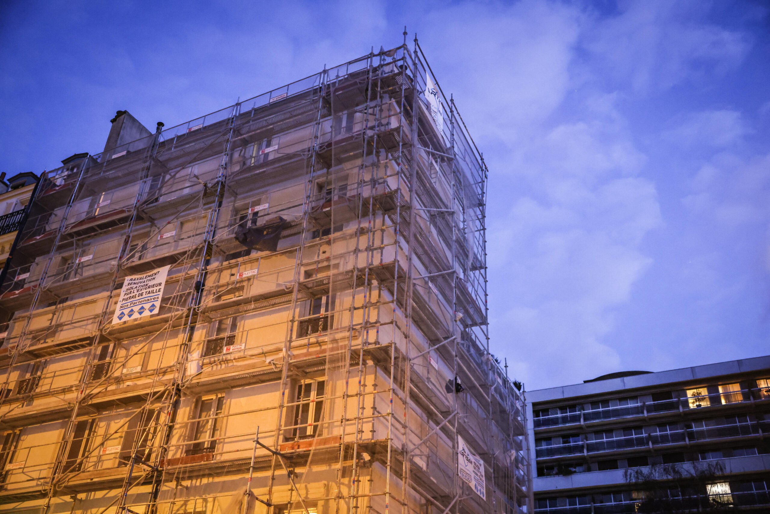 optimisez votre confort et réduisez vos factures avec notre service de rénovation énergétique à paris 75020. conseils, aides financières et travaux sur mesure pour un habitat éco-responsable.