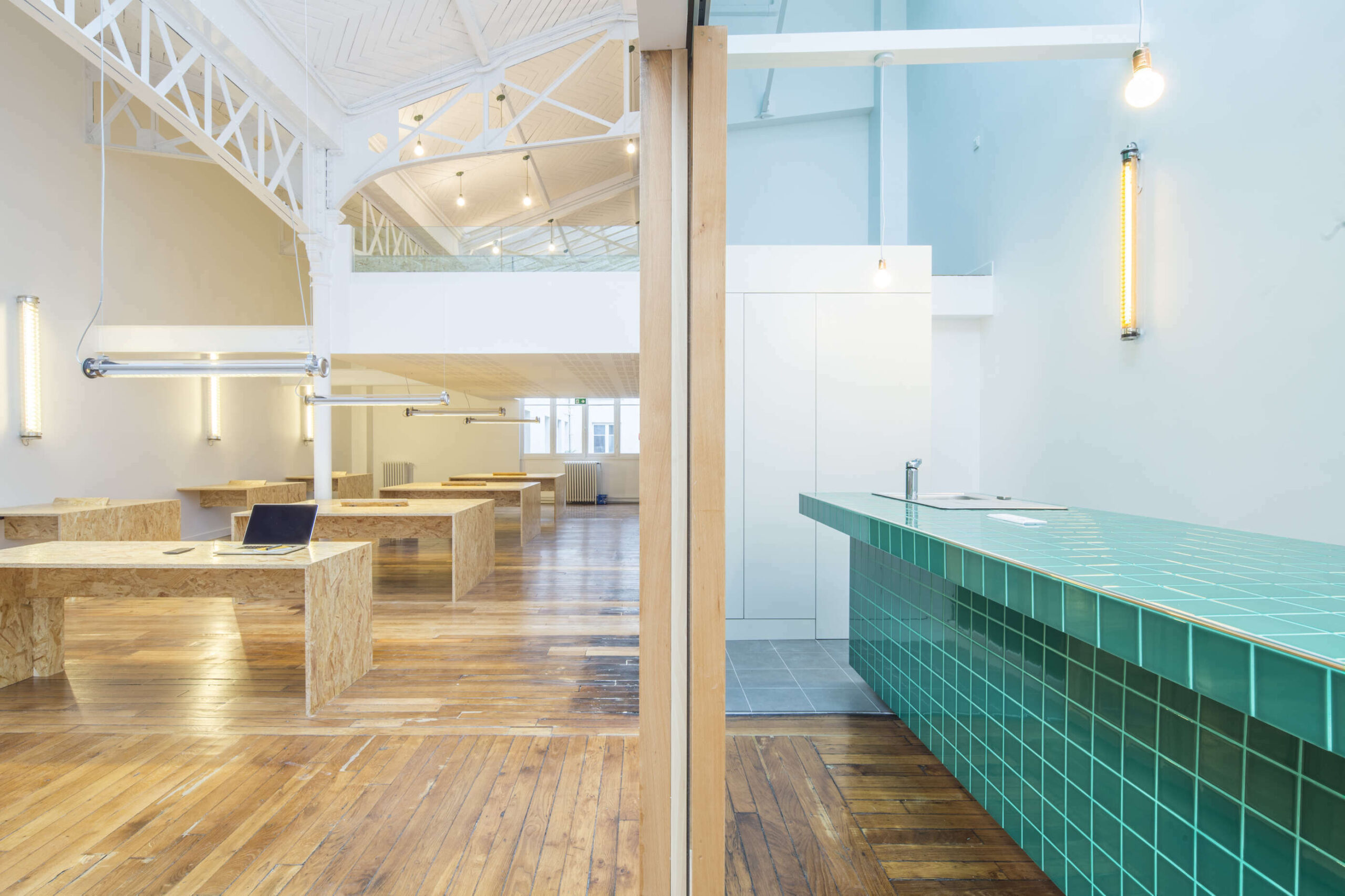 confiez la r&eacute;novation de votre immeuble &agrave; paris 75019 &agrave; des experts. travaux de qualit&eacute;, respect des d&eacute;lais et conseils personnalis&eacute;s pour valoriser votre patrimoine immobilier.