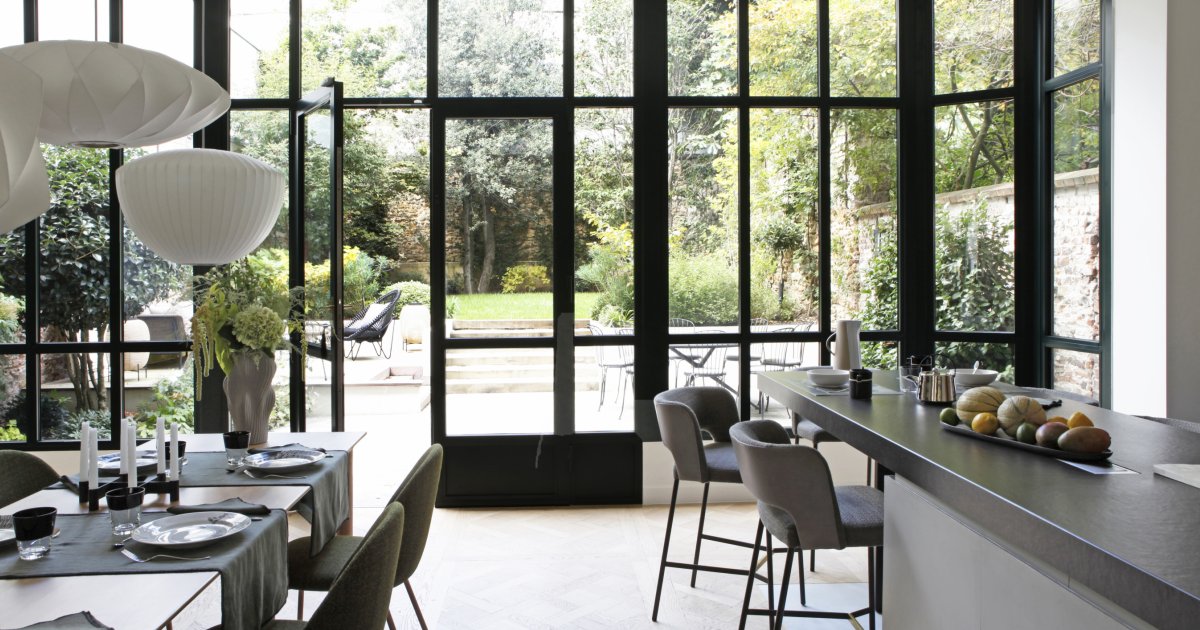 découvrez nos conseils et inspirations pour la rénovation intérieure de maisons du 19ème siècle : préservation du charme ancien, idées déco, matériaux adaptés et solutions modernes pour sublimer votre patrimoine.