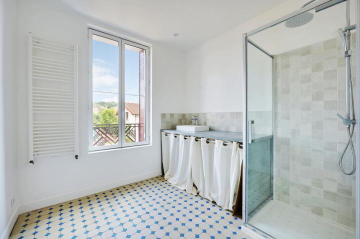 confiez votre projet de r&eacute;novation &agrave; montrouge &agrave; l&rsquo;expertise de r&eacute;novation roi : travaux sur-mesure, qualit&eacute; garantie, conseils personnalis&eacute;s pour valoriser votre bien.