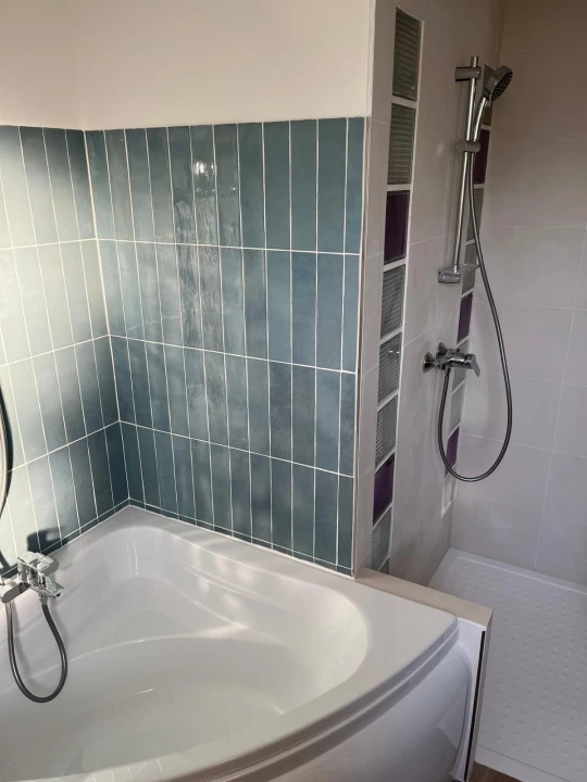 confiez la rénovation de votre salle de bain à châtillon à des experts ! conseils personnalisés, solutions sur mesure, devis gratuit et travaux de qualité pour un espace moderne et fonctionnel.