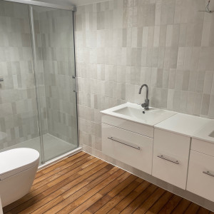 confiez la r&eacute;novation de votre salle de bain &agrave; ch&acirc;tillon &agrave; notre &eacute;quipe de professionnels exp&eacute;riment&eacute;s. conseils personnalis&eacute;s, mat&eacute;riaux de qualit&eacute; et finition soign&eacute;e pour un espace moderne et fonctionnel.