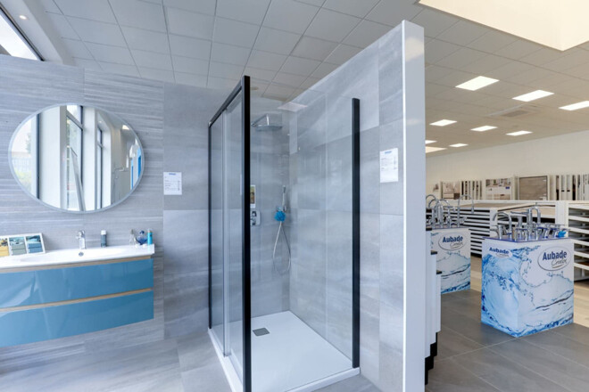 confiez la rénovation de votre salle de bain à gennevilliers à des professionnels qualifiés. profitez d’un accompagnement personnalisé, de conseils déco et d’une finition sur-mesure pour transformer votre espace selon vos envies.