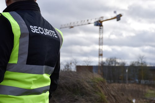 assurez la sécurité de votre chantier en copropriété à paris grâce à des solutions efficaces et adaptées. protégez les biens et respectez la réglementation pour un projet sans risques.