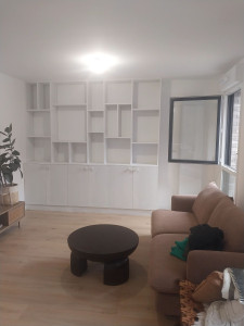 d&eacute;couvrez notre s&eacute;lection de mat&eacute;riaux de r&eacute;novation authentiques pour les appartements et immeubles du 18&egrave;me arrondissement de paris. qualit&eacute;, conseils et choix adapt&eacute;s &agrave; votre projet.