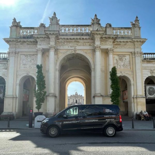 besoin d'un serrurier &agrave; antony ? intervention rapide pour ouverture de porte, r&eacute;paration de serrure et installation s&eacute;curis&eacute;e. service fiable 24/7. devis gratuit.