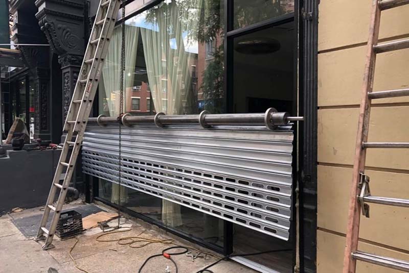 besoin d'un serrurier en urgence &agrave; antony ? intervention rapide 24h/24 et 7j/7 pour vos d&eacute;pannages, ouvertures de porte et s&eacute;curisation. devis gratuit.