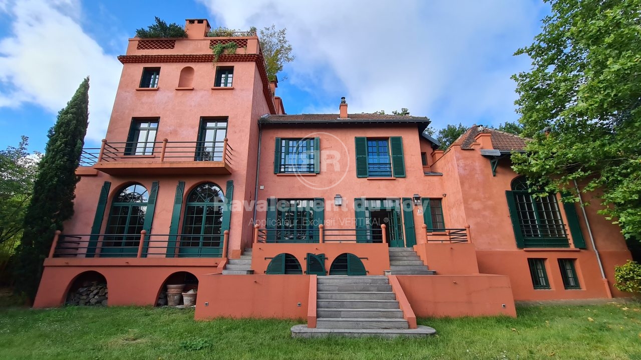 faites confiance à nos spécialistes en rénovation pour transformer votre intérieur ou extérieur. expertise, conseils personnalisés et travaux de qualité pour donner une nouvelle vie à votre habitat.